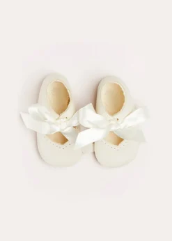 Mary Jane Shoes | Mary Janes | Pepa London Celebration Ribbon Detail Mary Jane Pram Shoes in Beige (17-20EU)
